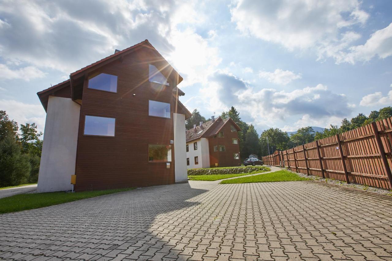 Apartamenty Nad Lomniczka-Malachit Karpacz Exterior foto